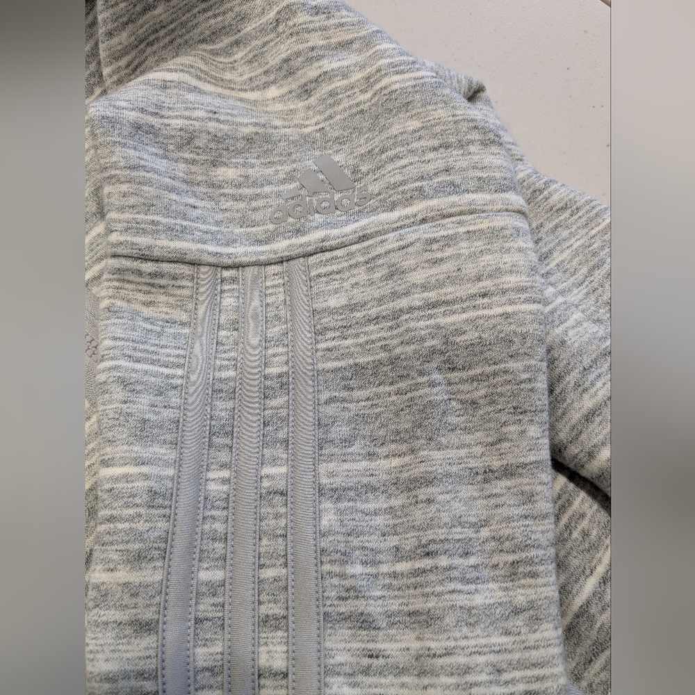 Adidas zip up jacket with zip up pockets Size Medium - Picture 8 of 14